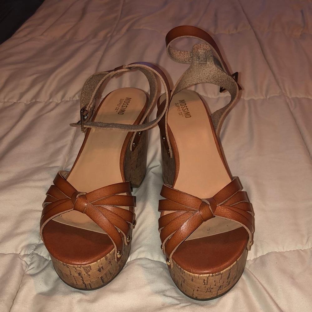 Mission wedges